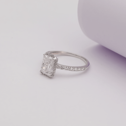 Emerald Solitaire Ladies Ring– 14KT White Gold side angle