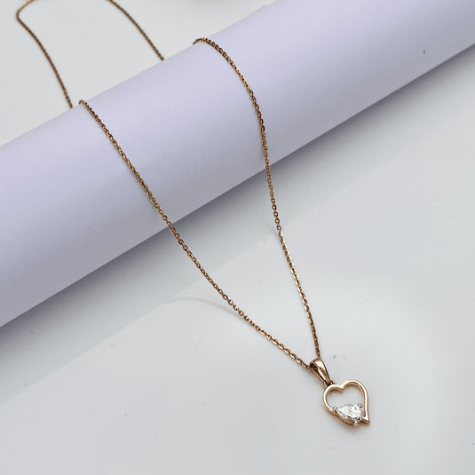 Heart Shaped Chain Pendant with Pear Solitaire– 14KT Rose Gold - iAMORY
