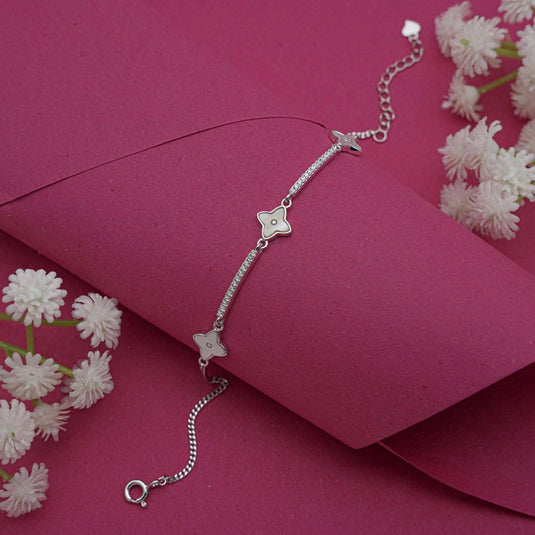 Lily Lustre Bracelet – 925 Sterling Silver - iAMORY