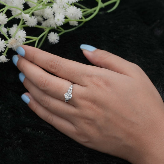 Solitaire 925 Sterling Silver Ring - iAMORY