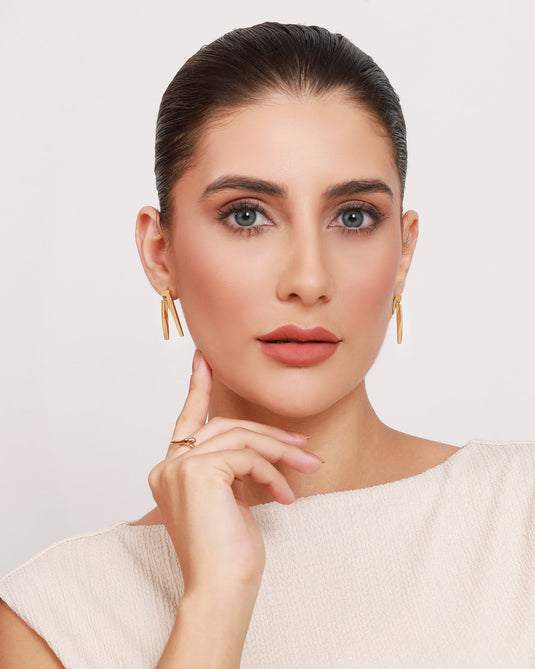 Linear Luxe Danglers 925 Sterling Silver Earrings Model 