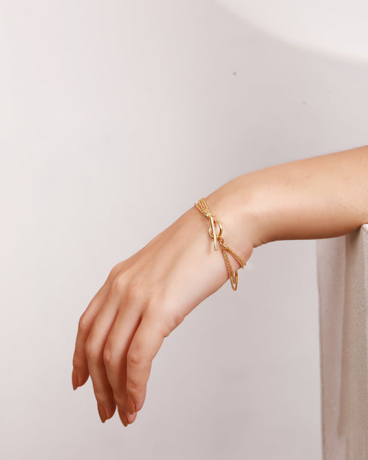 Luxe Chain Charm 925 Sterling Silver Bracelet Model