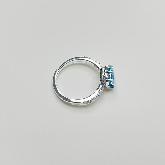 Blue Crushed Ice Sparkling 925 Sterling Silver Ring