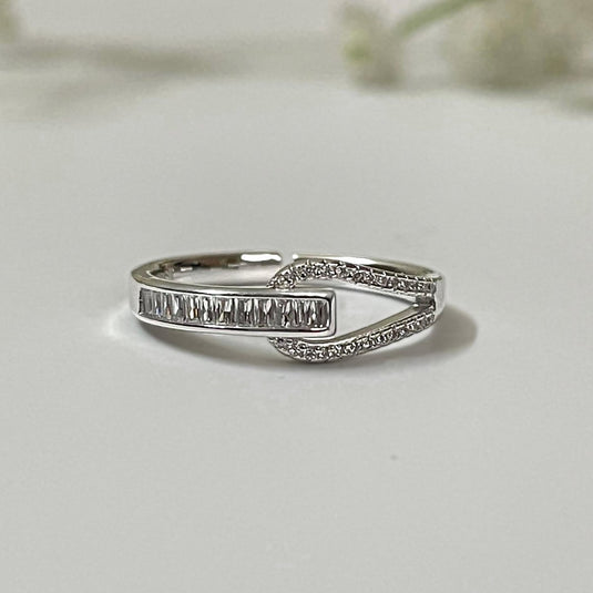 Eterna Luxe Band 925 Sterling Silver Ring - iAMORY