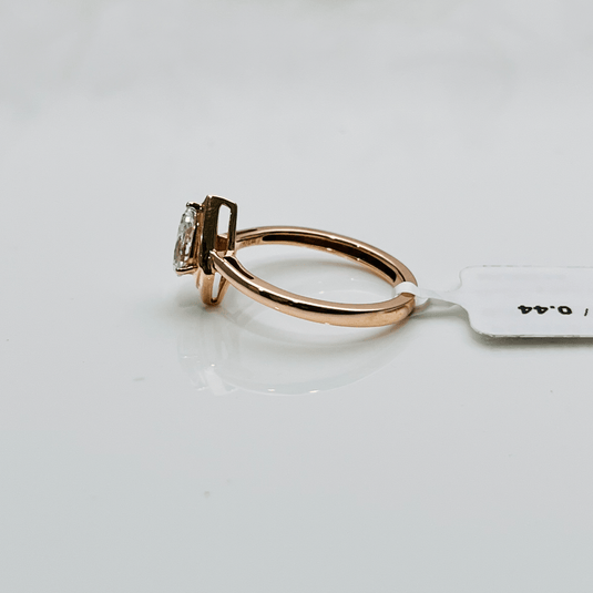Pear Solitaire Ladies Ring– 14KT Rose Gold - iAMORY