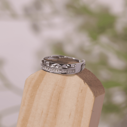 Shimmer Edge Classic 925 Sterling Silver Band side